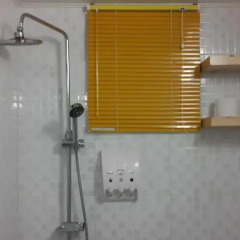 Отель High Street Guest House Hongdae 2* Кровать в женском общем номере с двухъярусной кроватью фото 8