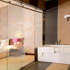 Hai Ba Trung Hotel and Spa 5* Люкс с различными типами кроватей