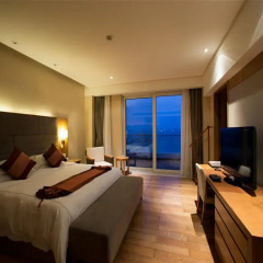 Отель Mingshen Golf & Bay Resort Sanya 4* Номер Делюкс с различными типами кроватей фото 2