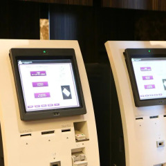 Отель APA Hotel Ginza-Kyobashi Япония, Токио - отзывы, цены и фото номеров - забронировать отель APA Hotel Ginza-Kyobashi онлайн банкомат