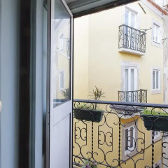 Апартаменты Sweet Inn Apartments - Moonlight Serenade балкон