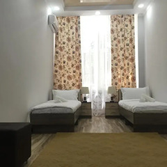 Отель Central Hostel Bishkek Кыргызстан, Бишкек - отзывы, цены и фото номеров - забронировать отель Central Hostel Bishkek онлайн комната для гостей фото 4