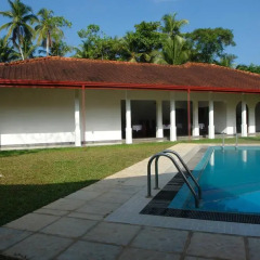 Отель Hasara Resort Бентота бассейн