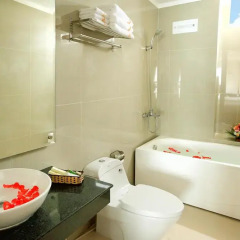 Golden Summer Hotel Nha Trang 3* Номер Делюкс с различными типами кроватей фото 7