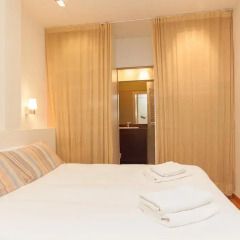 Отель Rambla Suites Барселона комната для гостей фото 3