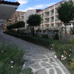 Апартаменты Villa Antorini Apartments Свети Влас