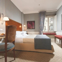 Hotel Stendhal 4* Улучшенный номер с двуспальной кроватью фото 3