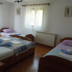 Апартаменты Apartments Bečić Апартаменты с различными типами кроватей фото 2