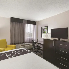 Отель La Quinta Inn & Suites Mpls-Bloomington West 3* Стандартный номер фото 2