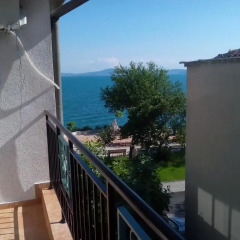Отель Guest House Villa Yavorov 2 Поморие балкон