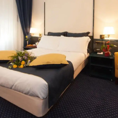Отель IH Hotels Milano Ambasciatori 4* Улучшенный номер с различными типами кроватей фото 9