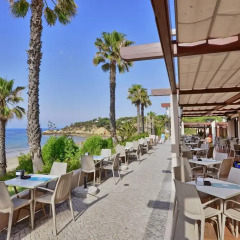 Отель Grande Real Santa Eulalia Resort бассейн