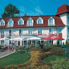 Hotel Berlin 3* Стандартный номер с различными типами кроватей фото 4