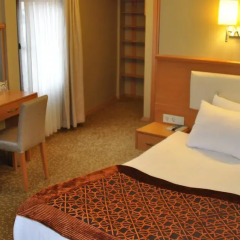 Taya Hatun Hotel Стандартный номер с двуспальной кроватью фото 5