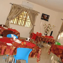 Mikagn Hotel and Suites питание