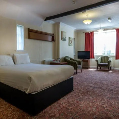 Middletons Hotel 3* Стандартный семейный номер с различными типами кроватей фото 8