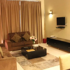 Отель Royal Ascot Hotel Apartment - Kirklees 2 ОАЭ, Дубай - отзывы, цены и фото номеров - забронировать отель Royal Ascot Hotel Apartment - Kirklees 2 онлайн комната для гостей фото 5