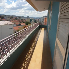 Отель Toti Apartments Албания, Тирана - отзывы, цены и фото номеров - забронировать отель Toti Apartments онлайн балкон