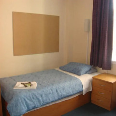 Отель College Hall / University of London комната для гостей