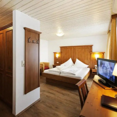 Отель Ferienhotel Tyrol Söll am Wilden Kaiser комната для гостей фото 5