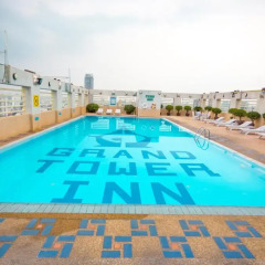 Grand Tower Inn Rama VI Hotel бассейн фото 2
