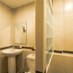 Phuket Airport Hotel 3* Стандартный номер разные типы кроватей фото 3