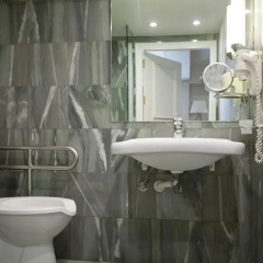 Hera Hotel ванная