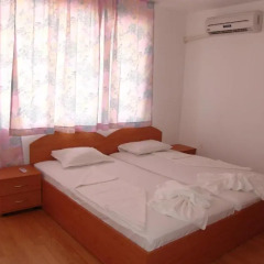 Отель Sarafovo Residence комната для гостей фото 3