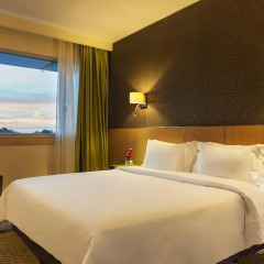 Отель HF Ipanema Porto 4* Стандартный семейный номер разные типы кроватей