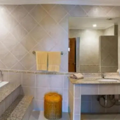 Апартаменты Jomtien View Talay 1 Studio Apartment Паттайя ванная