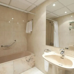 Отель Alterhome Apartamento Centro Colón Мадрид ванная