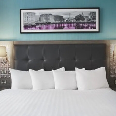 Отель Jurys Inn Liverpool 4* Представительский номер с различными типами кроватей