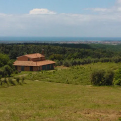Отель Podere Guardistallo Гуардисталло