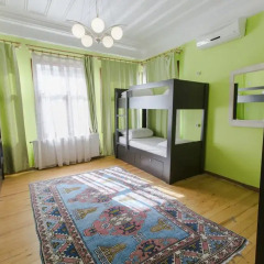 Cheers Hostel Кровать в женском общем номере с двухъярусной кроватью фото 2