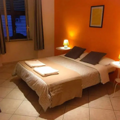 Отель Overseas Guest House Стандартный номер с различными типами кроватей (общая ванная комната)