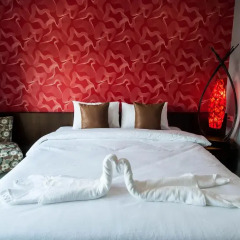 Отель Palin Airport Residence сейф в номере