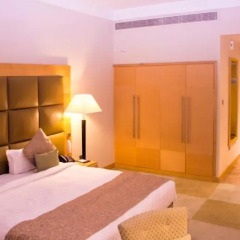 Halo Hotel Dubai 4* Улучшенный номер с различными типами кроватей фото 6