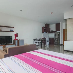 Отель Chic Condo Karon A108 комната для гостей фото 3
