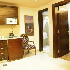 Nadine Boutique Hotel 3* Кровать в общем номере с двухъярусной кроватью фото 18