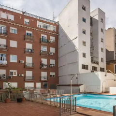 Отель Metro Tirso de Molina Calle Concepción Jerónima 18 бассейн фото 2
