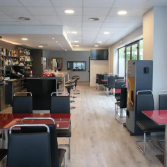 Hotel Cim Valles гостиничный бар