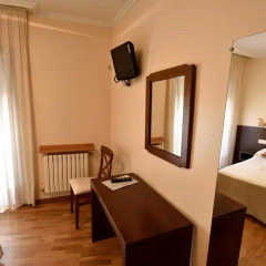 Hotel Restaurante Elisardo удобства в номере