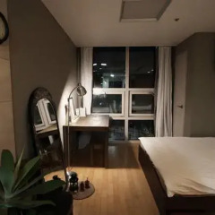 Отель Family Oville Suite Seoul Station Апартаменты с различными типами кроватей фото 46