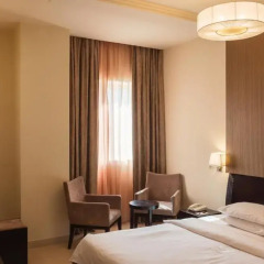 Dunes Hotel Apartments Oud Metha 4* Студия с двуспальной кроватью фото 8