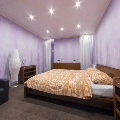 Гостиница BM Hostel Krasnodar в Краснодаре 11 отзывов об отеле, цены и фото номеров - забронировать гостиницу BM Hostel Krasnodar онлайн Краснодар комната для гостей фото 5