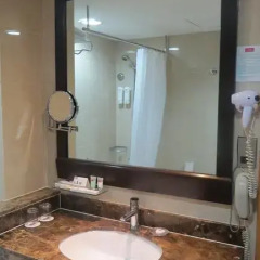 Al Jawhara Gardens Hotel 4* Полулюкс с различными типами кроватей фото 4