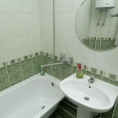 Апартаменты Piligrim Apartments On Bazhova ванная
