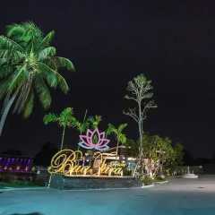 Отель Bua Tara Resort пляж