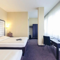 Отель Mercure München Ost-Messe Германия, Мюнхен - 8 отзывов об отеле, цены и фото номеров - забронировать отель Mercure München Ost-Messe онлайн удобства в номере фото 2