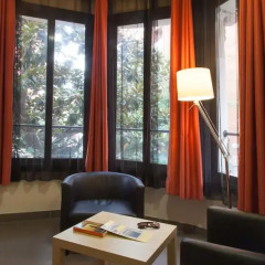 Отель Residencia Erasmus Gracia Улучшенный номер с различными типами кроватей фото 3